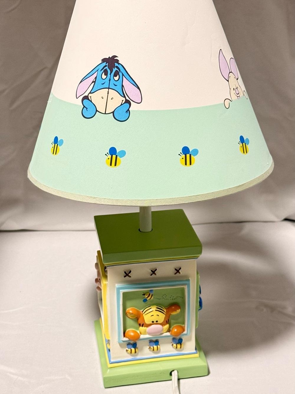 Disney Winnie the Pooh Tigger & Eeyore Kids Table Lamp - Green